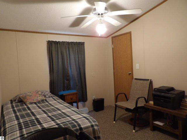 715 Mallard, Cadillac, MI 49601