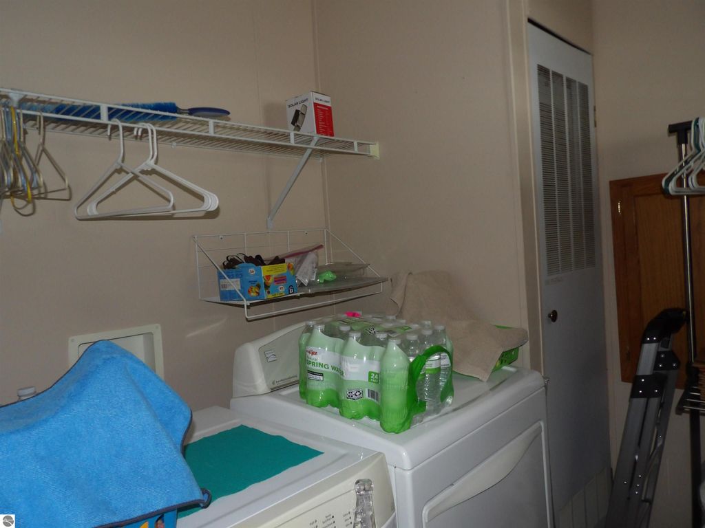 Image 16 of property listing at 715 Mallard, Cadillac, MI 49601