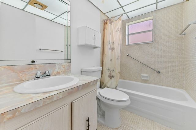 346 Capri H, Delray Beach, FL 33484