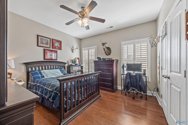 17342 Chinaberry Road, Athens, AL 35613