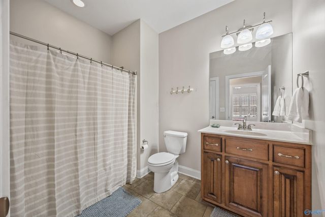 17342 Chinaberry Road, Athens, AL 35613