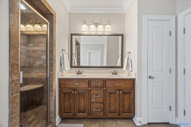 17342 Chinaberry Road, Athens, AL 35613