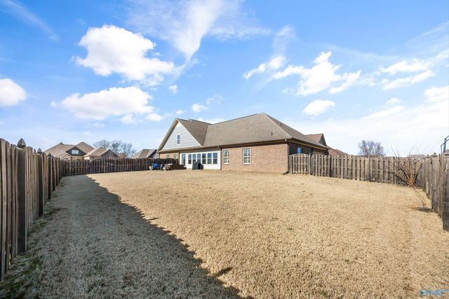 17342 Chinaberry Road, Athens, AL 35613