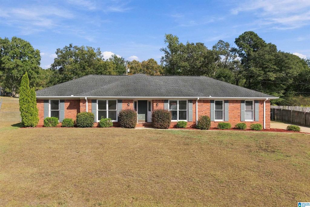 7207 CRAB APPLE CIRCLE, Tuscaloosa, AL 35405