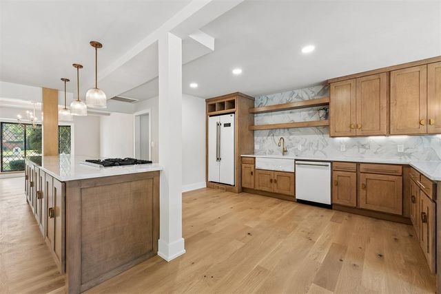 4705 Seabrook Court, Oklahoma City, OK 73142