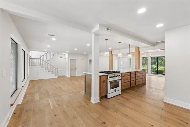 4705 Seabrook Court, Oklahoma City, OK 73142