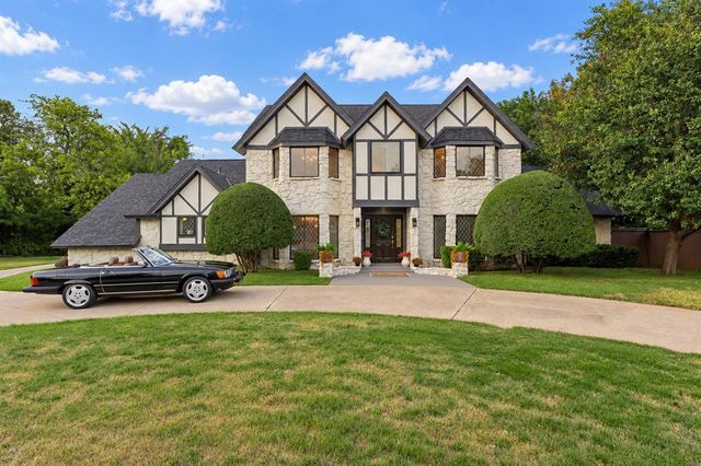 4705 Seabrook Court, Oklahoma City, OK 73142