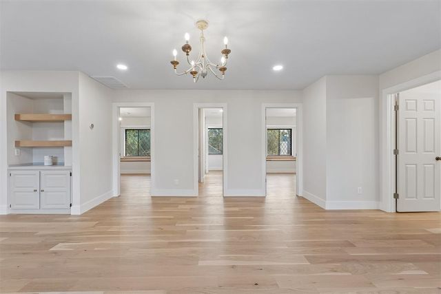 4705 Seabrook Court, Oklahoma City, OK 73142