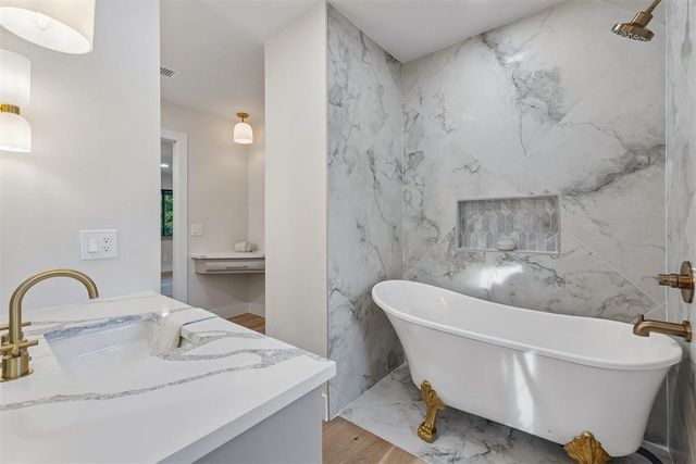 4705 Seabrook Court, Oklahoma City, OK 73142