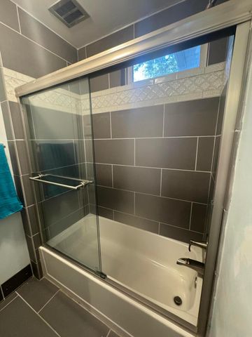 2333 Dresden Road, Zanesville, OH 43701