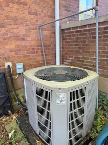 2333 Dresden Road, Zanesville, OH 43701