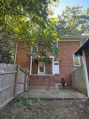 2333 Dresden Road, Zanesville, OH 43701