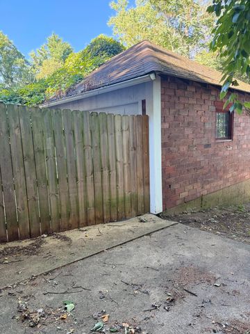 2333 Dresden Road, Zanesville, OH 43701