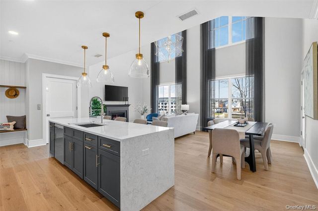 1836 Soundview Court, Yorktown Heights, NY 10598