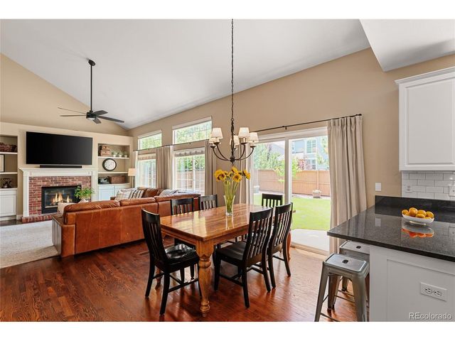9441 S Hackberry Ln, Highlands Ranch, CO 80129