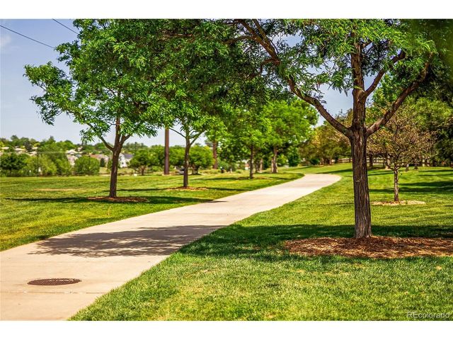 9441 S Hackberry Ln, Highlands Ranch, CO 80129