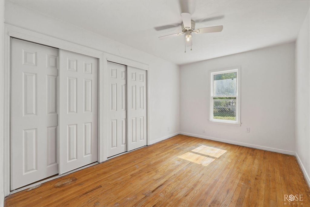 Image 24 of property listing at 1106 E 22nd Street, San Angelo, TX 76903