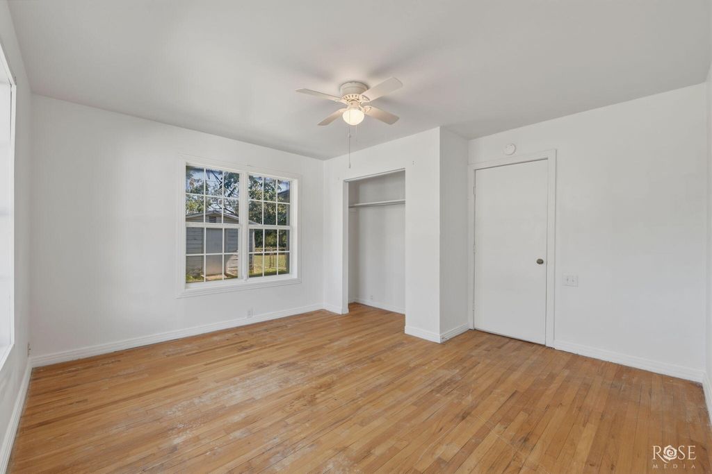Image 25 of property listing at 1106 E 22nd Street, San Angelo, TX 76903