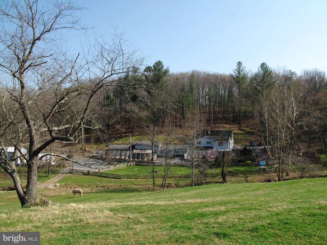 20 VICTORY LN, Castleton, VA 22716