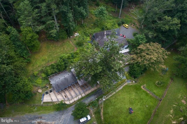 20 VICTORY LN, Castleton, VA 22716