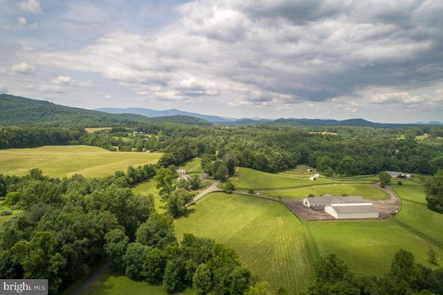 20 VICTORY LN, Castleton, VA 22716