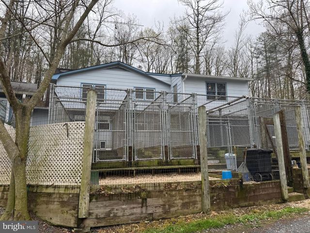 20 VICTORY LN, Castleton, VA 22716