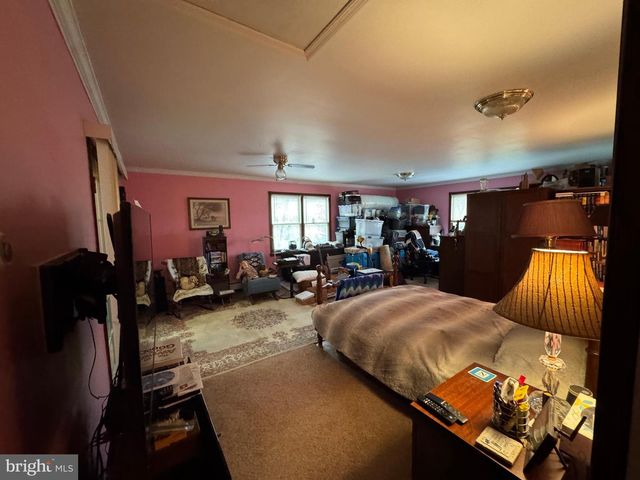 20 VICTORY LN, Castleton, VA 22716