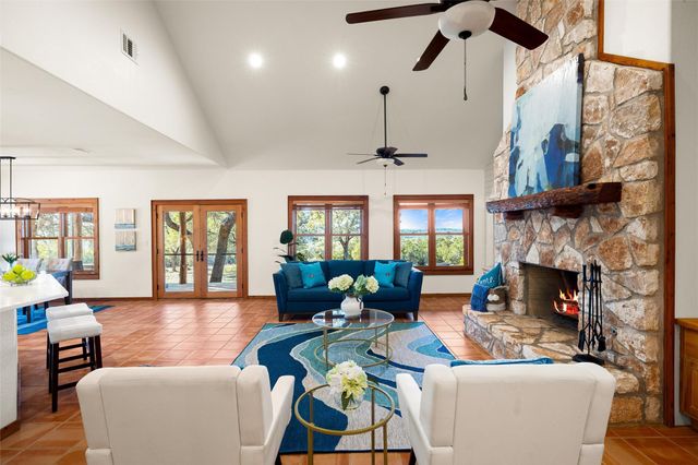 300 Sundown RDG, Austin, TX 78737