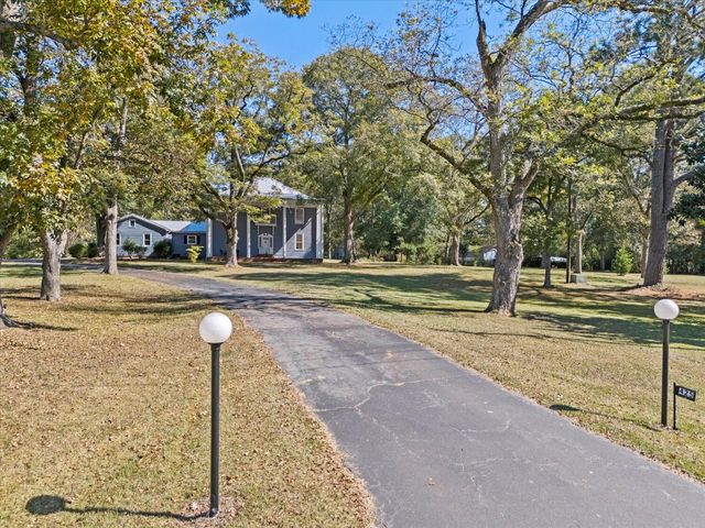 425 Thomson Rd Road, Washington, GA 30673