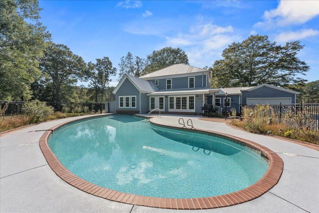 425 Thomson Rd Road, Washington, GA 30673