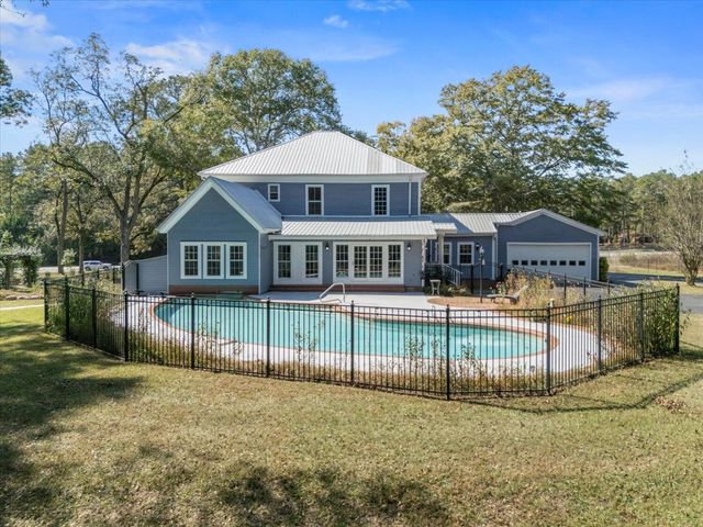 425 Thomson Rd Road, Washington, GA 30673