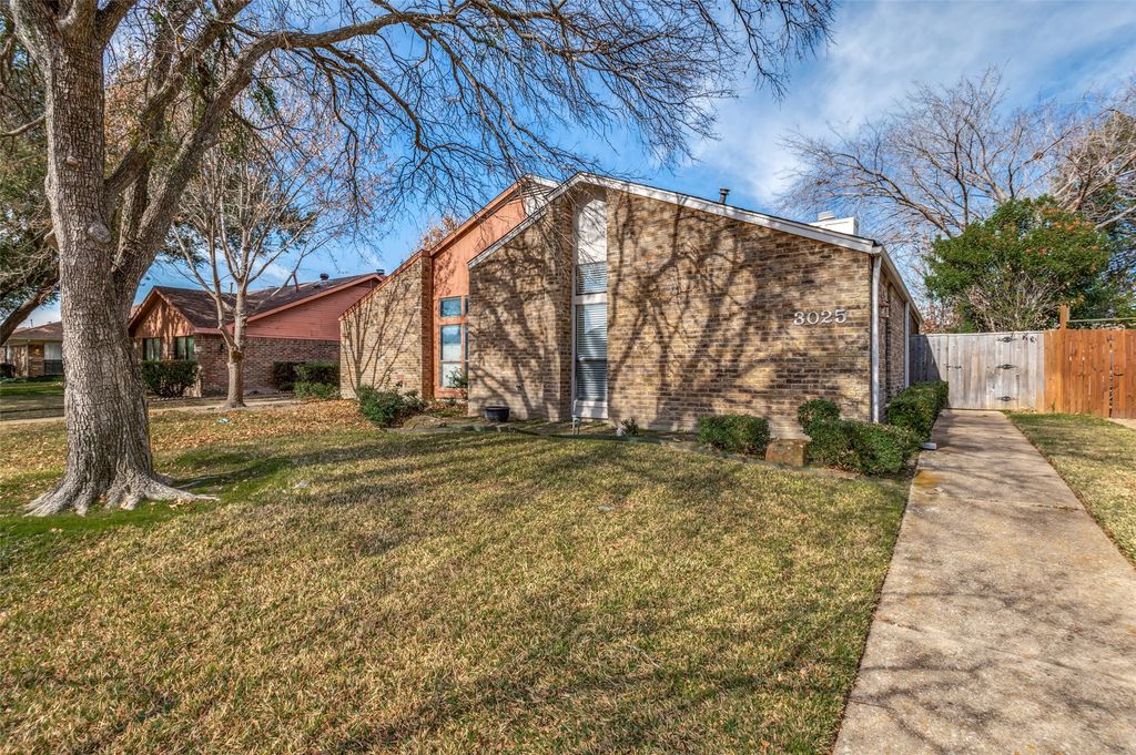 3025 Westforest Drive, Dallas, TX 75229