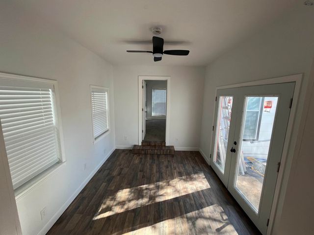 3211 GLENWOOD AVENUE, Wichita Falls, TX 76308