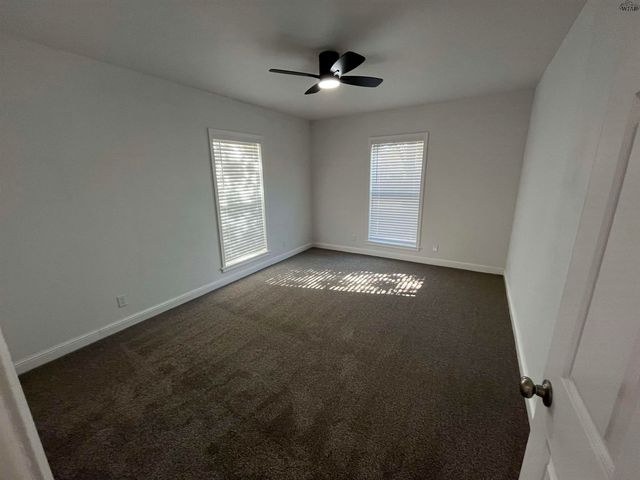 3211 GLENWOOD AVENUE, Wichita Falls, TX 76308