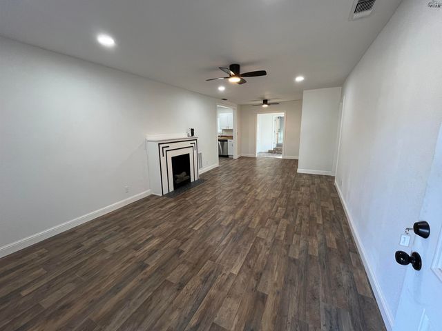 3211 GLENWOOD AVENUE, Wichita Falls, TX 76308