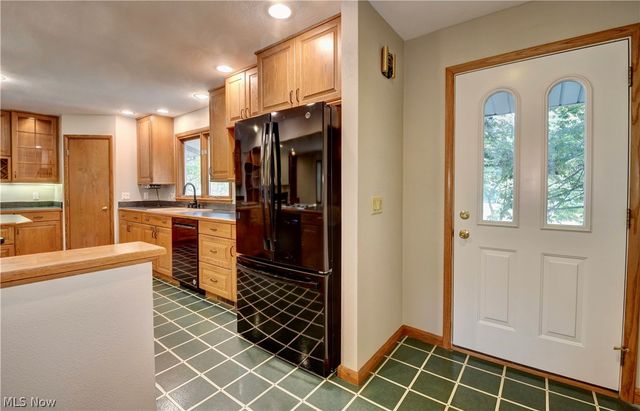 3136 Englewood Drive, Silver Lake, OH 44224