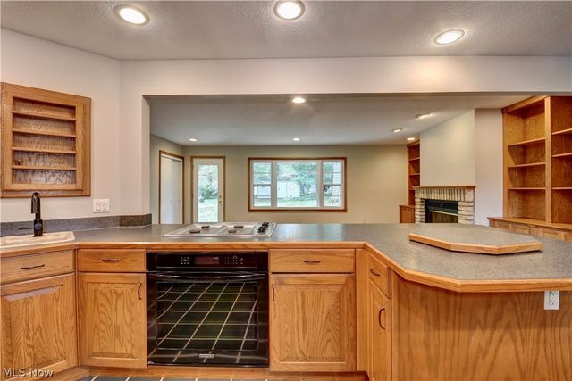 3136 Englewood Drive, Silver Lake, OH 44224