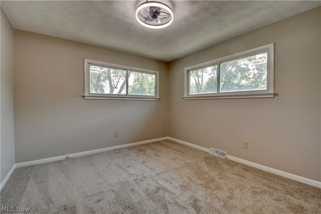 3136 Englewood Drive, Silver Lake, OH 44224