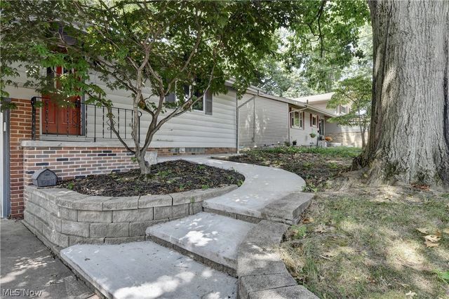 3136 Englewood Drive, Silver Lake, OH 44224
