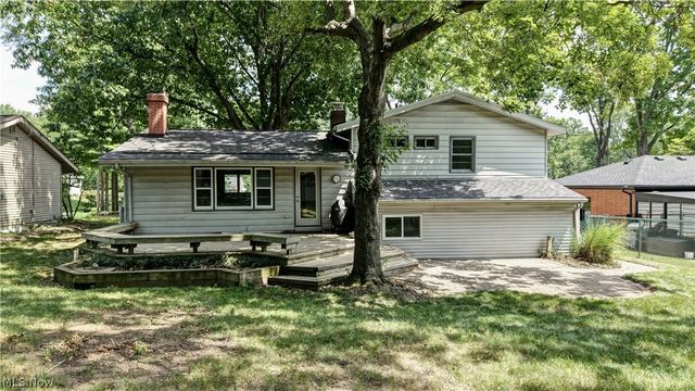 3136 Englewood Drive, Silver Lake, OH 44224