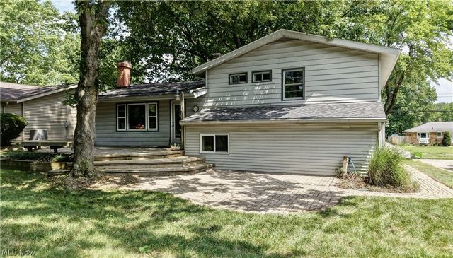 3136 Englewood Drive, Silver Lake, OH 44224