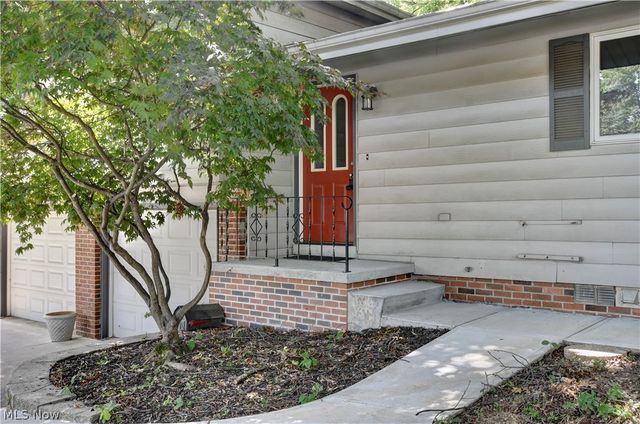 3136 Englewood Drive, Silver Lake, OH 44224