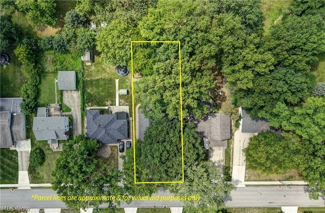 3136 Englewood Drive, Silver Lake, OH 44224