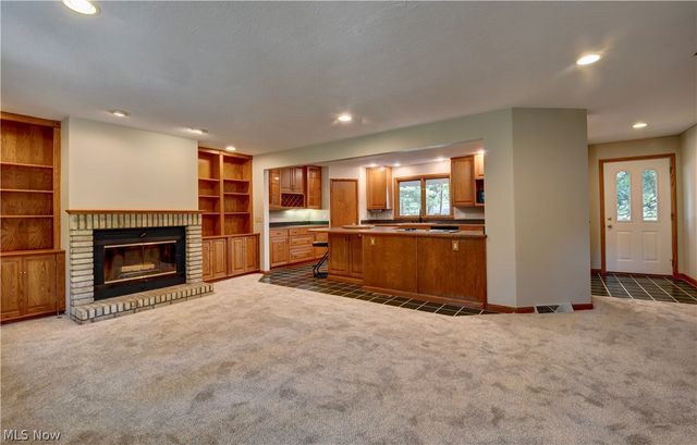 3136 Englewood Drive, Silver Lake, OH 44224