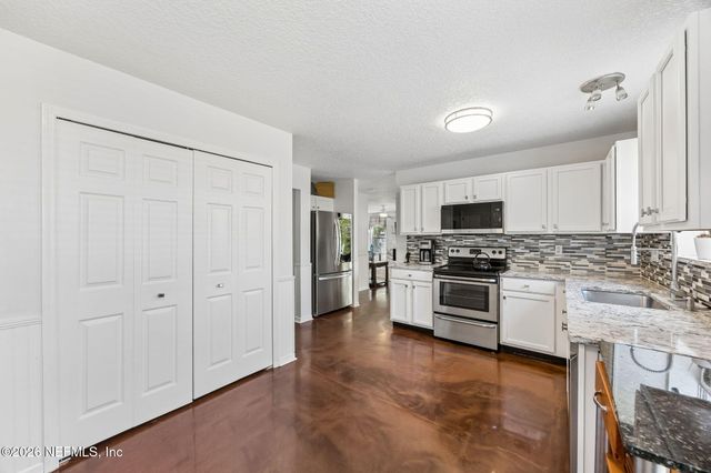 96291 NASSAU LAKES Circle, Fernandina Beach, FL 32034