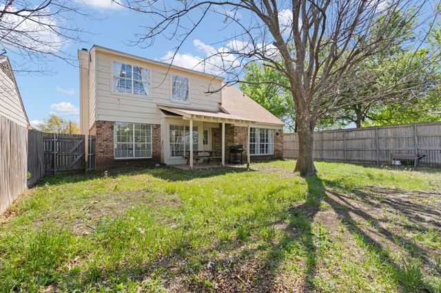 1029 Danforth Court, Arlington, TX 76017