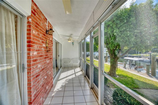 68 Yacht Club Dr 2, North Palm Beach, FL 33408