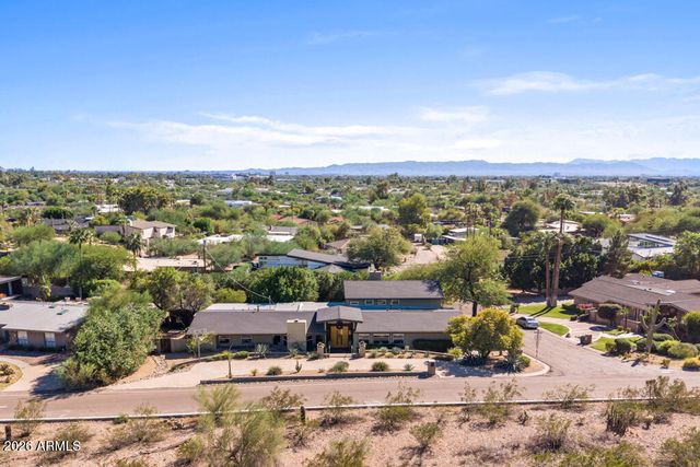 4303 E MCDONALD Drive, Phoenix, AZ 85018