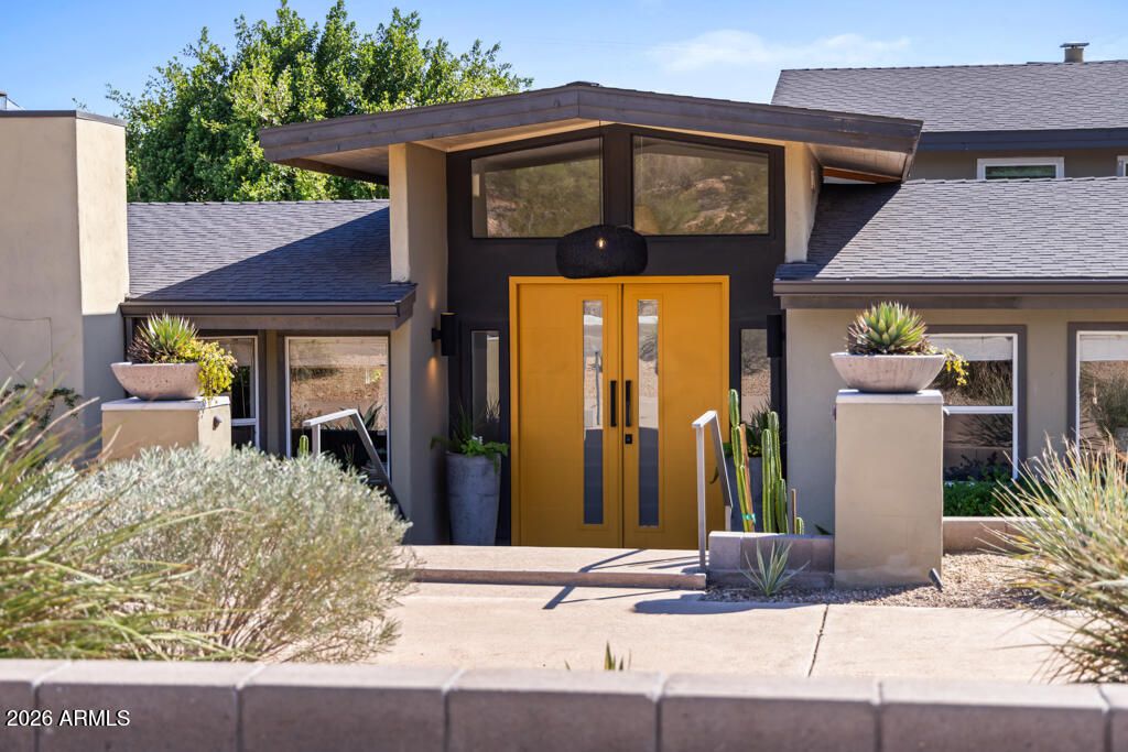 4303 E MCDONALD Drive, Phoenix, AZ 85018 — photo 4