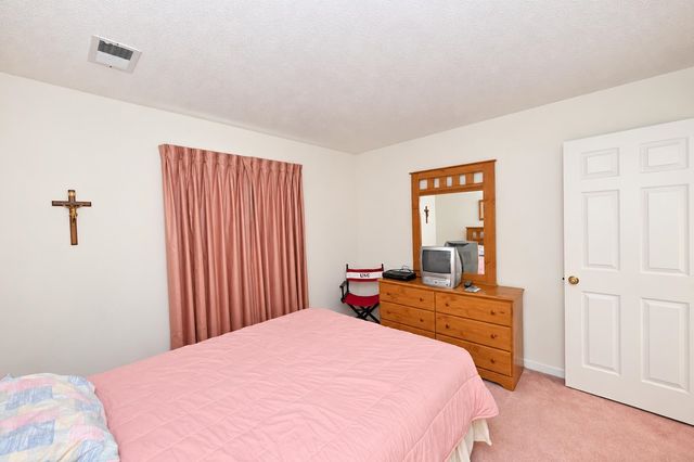 1900 Duffy St. J4, North Myrtle Beach, SC 29582
